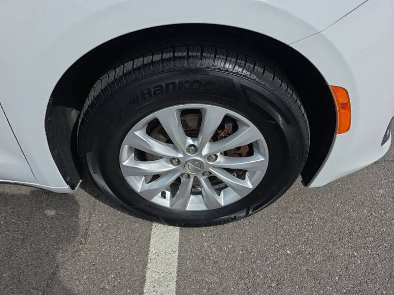 2018 Chrysler Pacifica Touring Plus