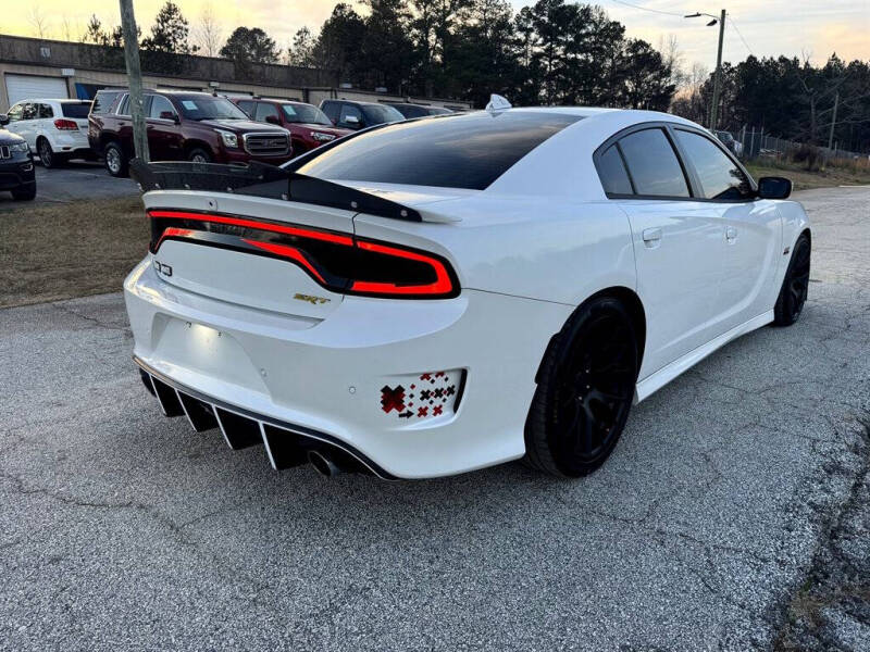 2016 Dodge Charger SRT 392