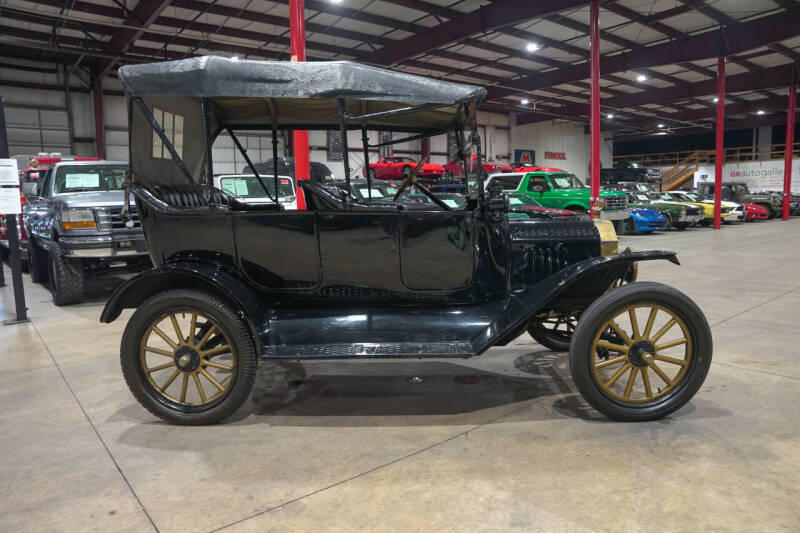 1916 Ford Model T
