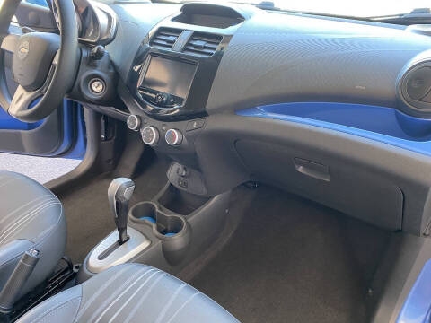 2013 Chevrolet Spark 1LT Auto