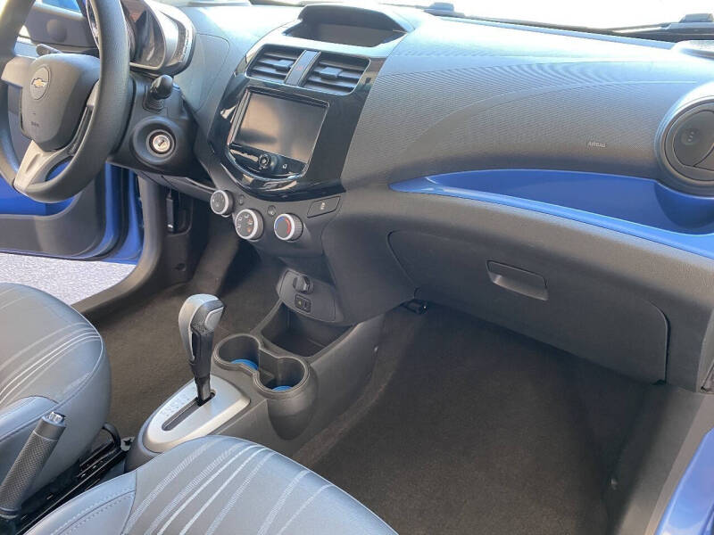 2013 Chevrolet Spark 1LT Auto