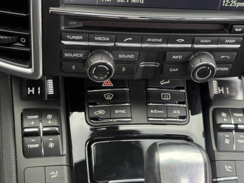 2014 Porsche Cayenne