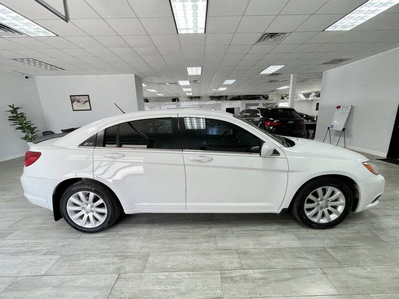 2012 Chrysler 200 Touring