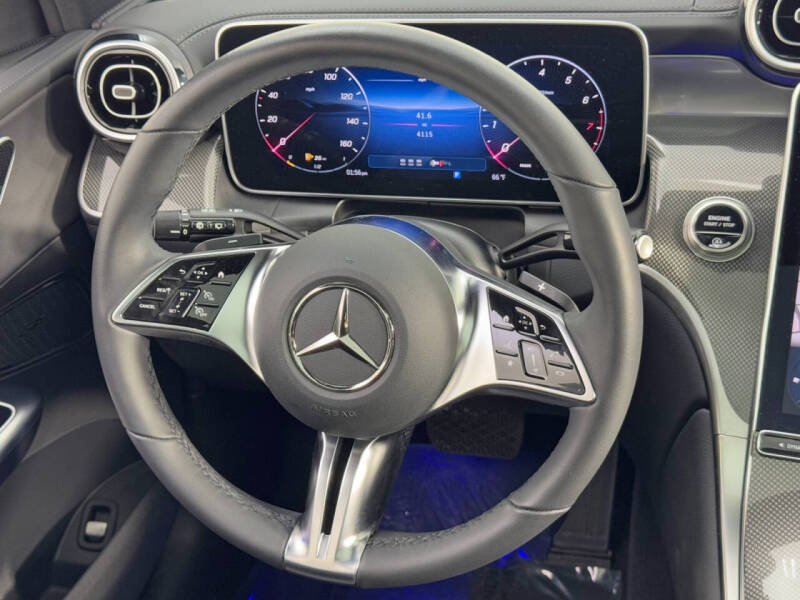 2025 Mercedes-Benz GLC GLC 300