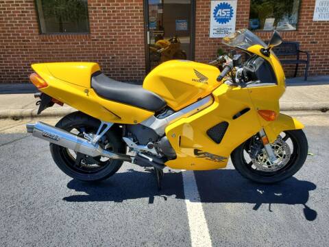2000 Honda VFR800 for sale at Raleigh Motors in Raleigh NC