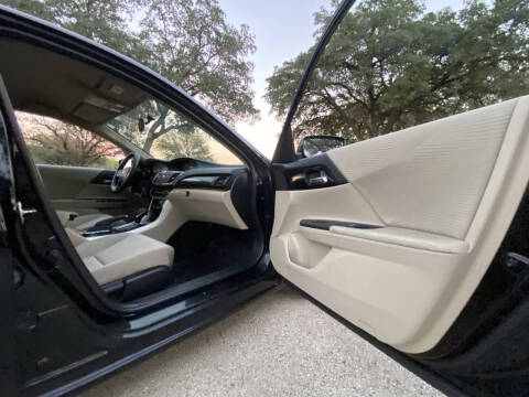 2017 Honda Accord LX