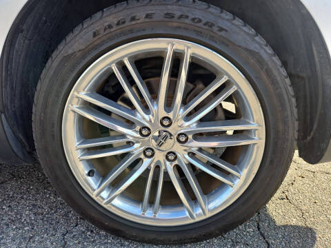 2014 Lincoln MKT Ecoboost