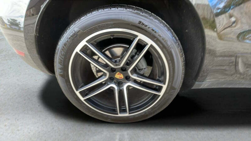 2021 Porsche Macan S