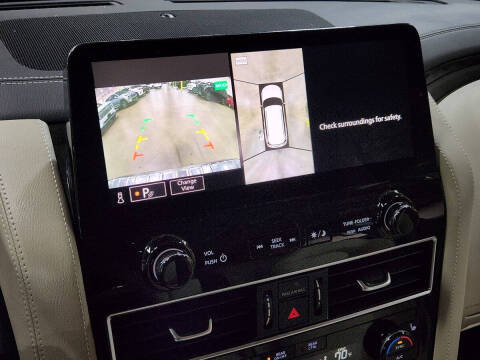 2022 Infiniti QX80 Luxe