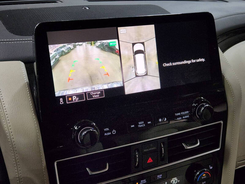 2022 Infiniti QX80 Luxe