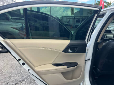 2017 Honda Accord EX w/Honda Sensing