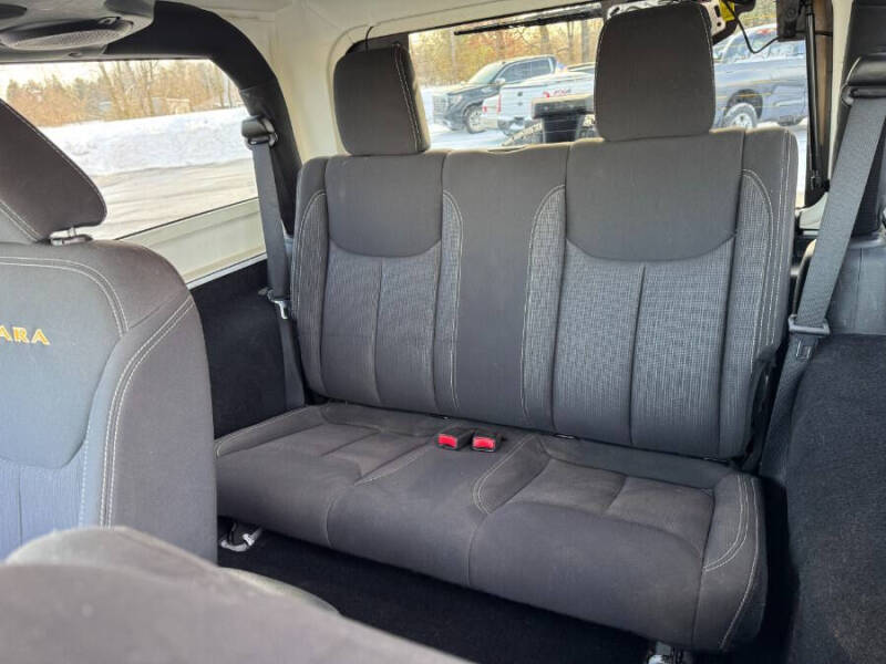 2013 Jeep Wrangler Sahara