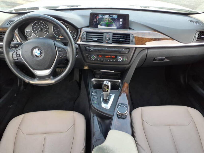 2015 BMW 3 Series 328i xDrive