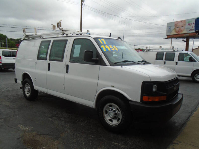 2017 Chevrolet Express 2500