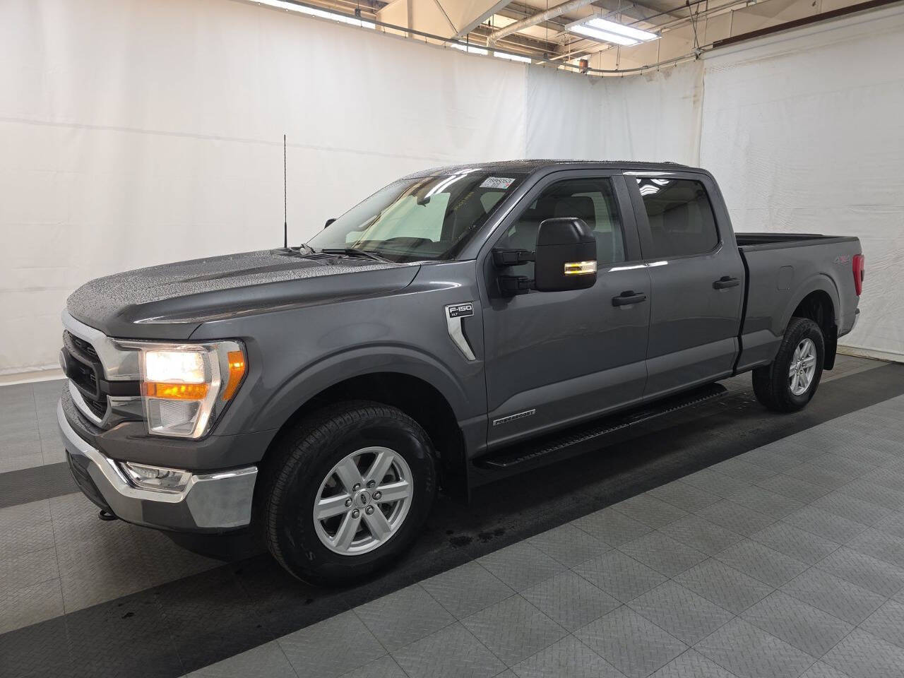 2022 Ford F-150 XLT 4x4 4dr SuperCrew 6.5 ft. SB's photo