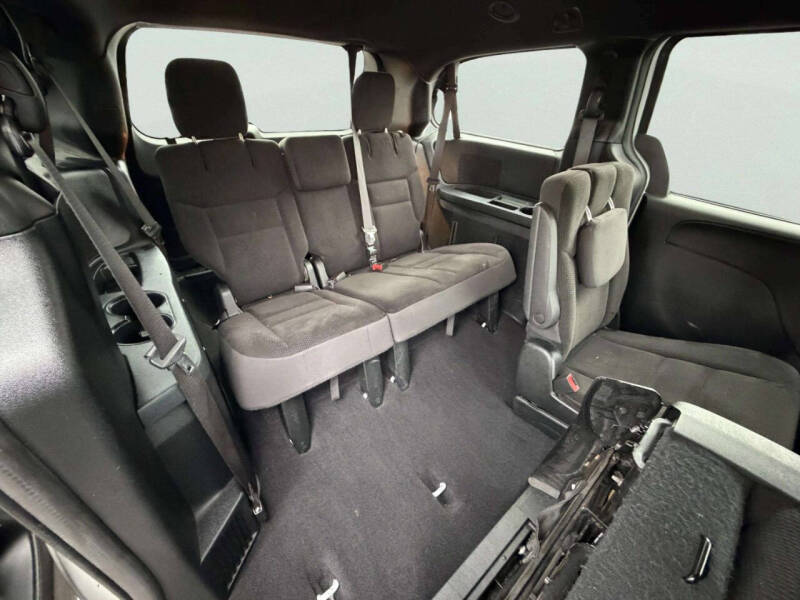 2017 Dodge Grand Caravan SE Plus