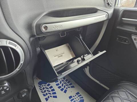 2012 Jeep Wrangler Unlimited Sahara