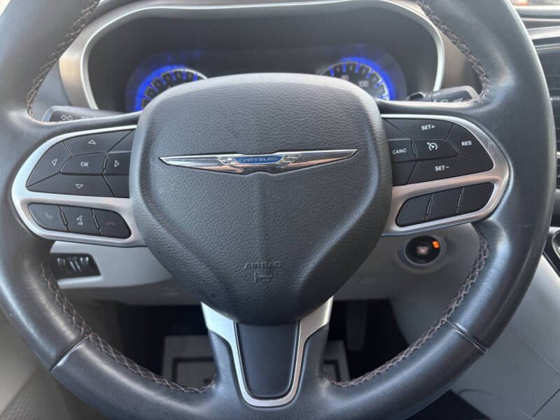 2018 Chrysler Pacifica Touring L