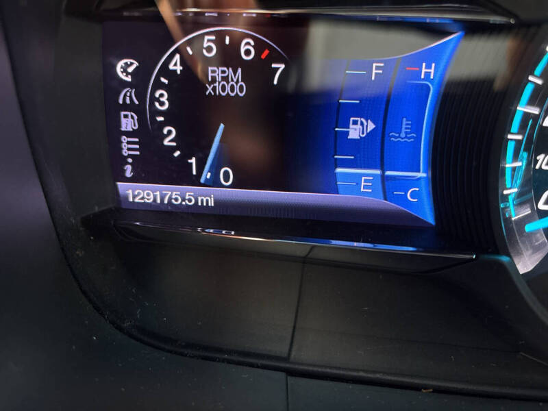 2013 Ford Taurus SEL