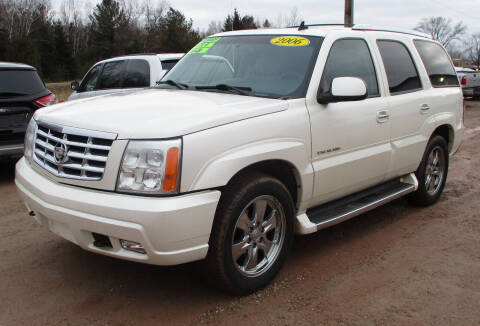 2006 Cadillac Escalade for sale at LOT OF DEALS, LLC in Oconto Falls WI