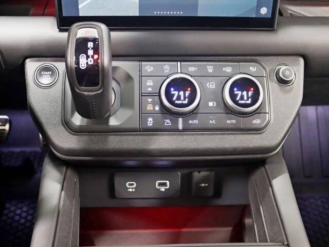 2023 Land Rover Defender