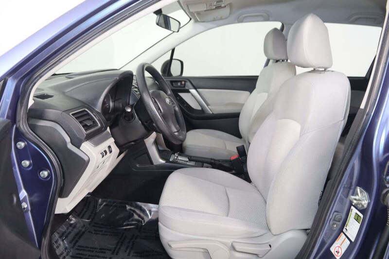 2016 Subaru Forester 2.5i