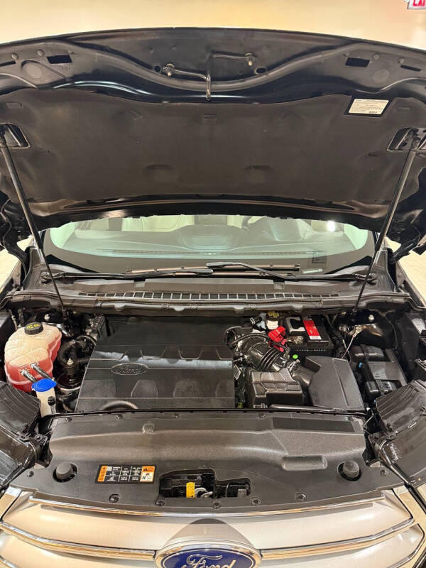 2016 Ford Edge Titanium