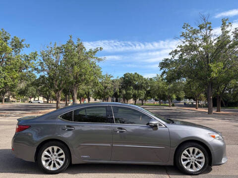 2013 Lexus ES 300h