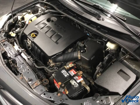 2011 Toyota Corolla LE