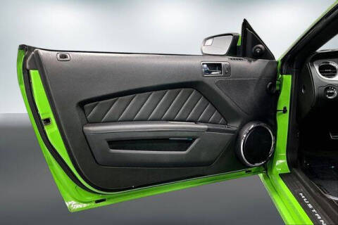 2014 Ford Mustang V6 Premium