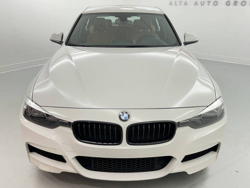 Used 2017 BMW 3 Series 330i with VIN WBA8B9C58HK676539 for sale in Concord, NC