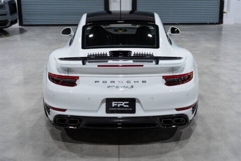 2018 Porsche 911 Turbo S