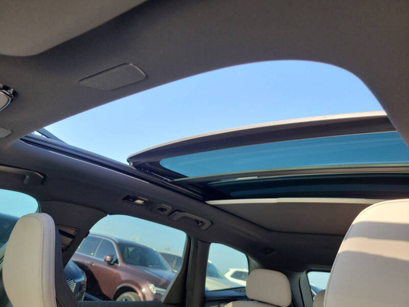 2026 Volvo XC60 B5 Core