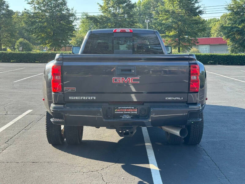 2016 GMC Sierra 3500HD Denali