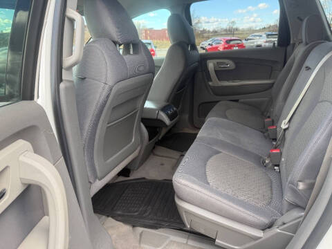 2010 Chevrolet Traverse LS