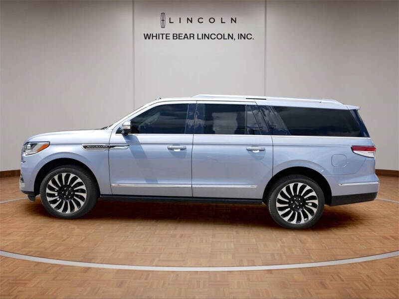 2023 Lincoln Navigator L Black Label