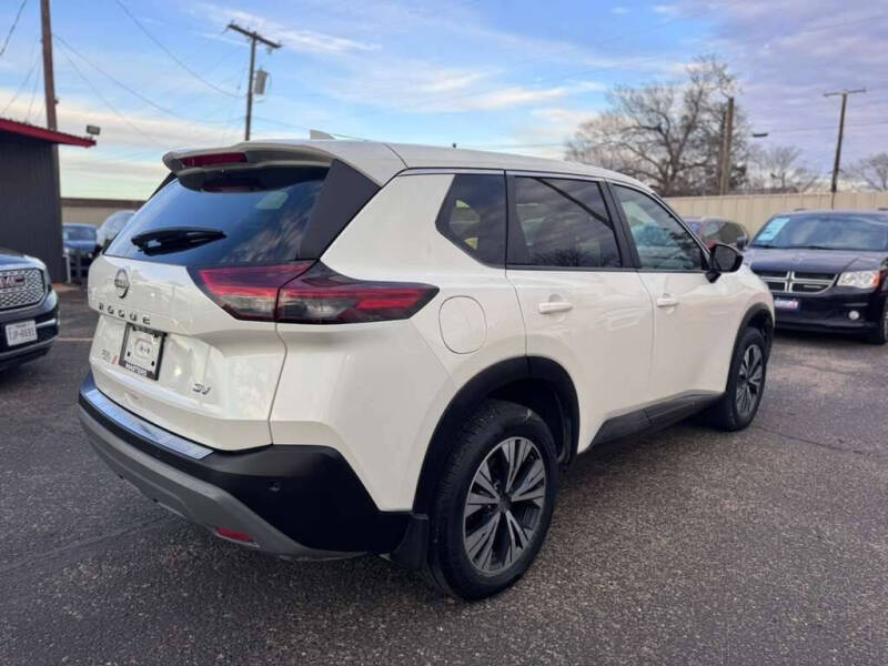 2023 Nissan Rogue SV