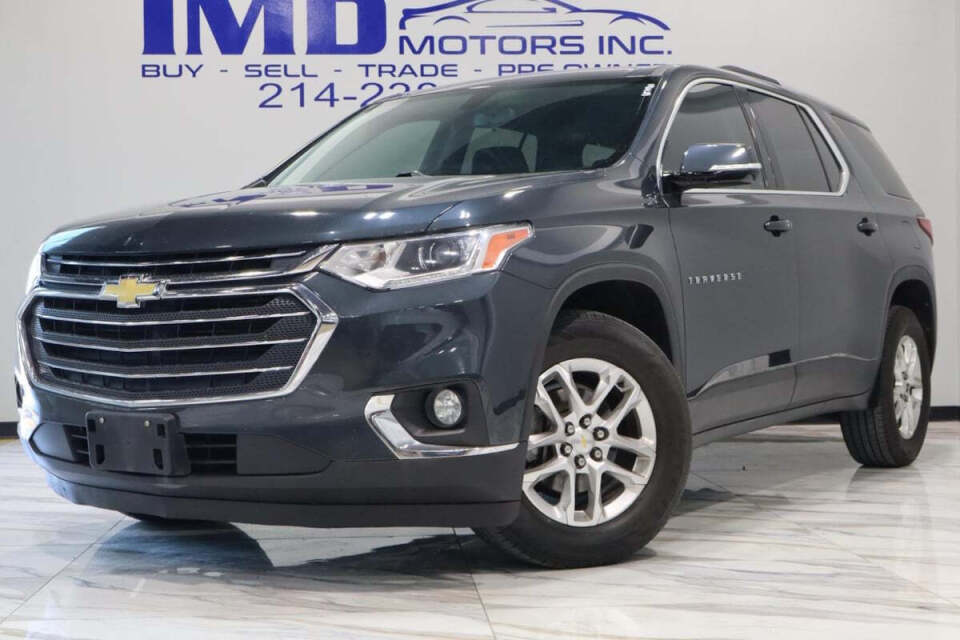 2018 Chevrolet Traverse for sale at IMD MOTORS, INC in Dallas, TX