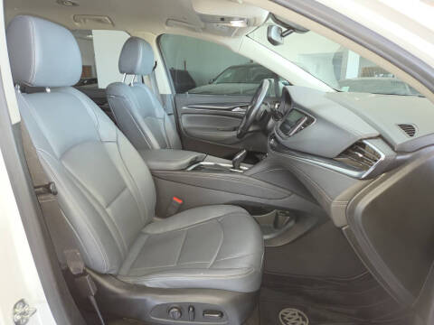 2020 Buick Enclave Essence
