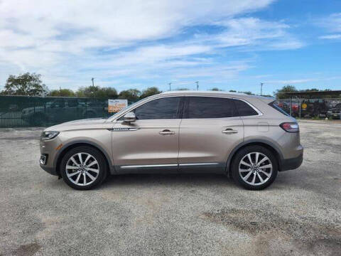 2019 Lincoln Nautilus Select