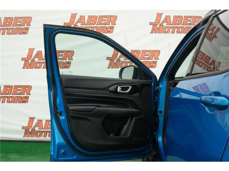2023 Jeep Compass Altitude