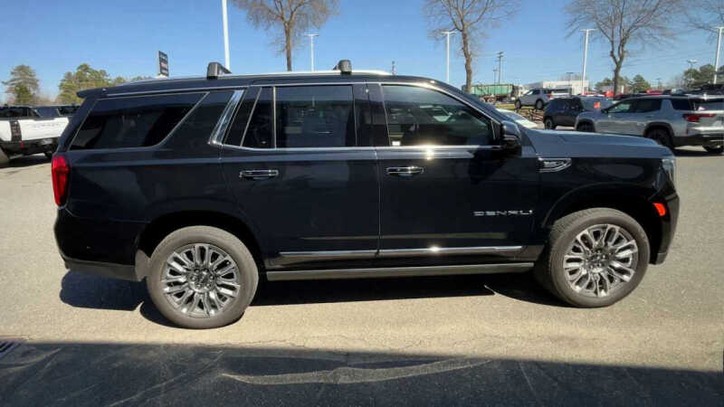 2024 GMC Yukon Denali Ultimate