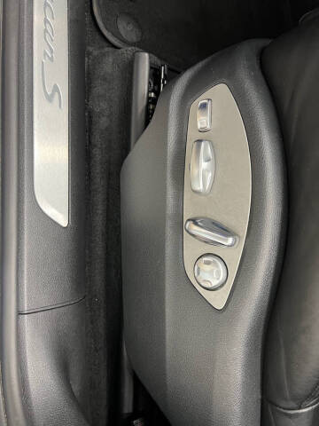 2015 Porsche Macan S