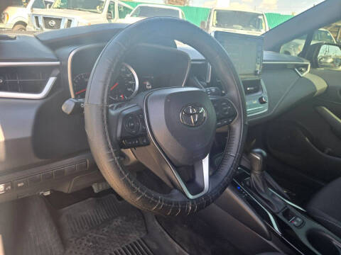 2022 Toyota Corolla Hatchback SE