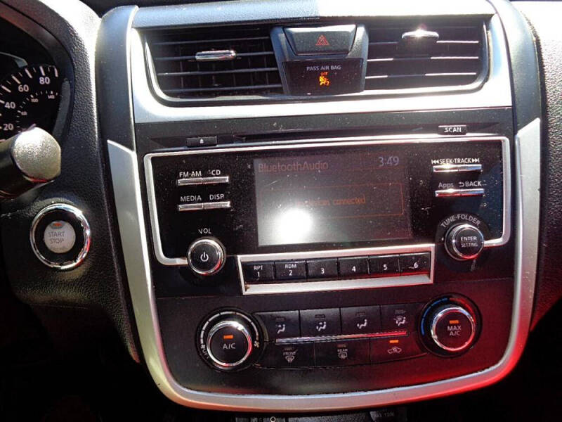 2016 Nissan Altima 2.5 SR