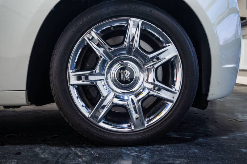 2010 Rolls-Royce Ghost