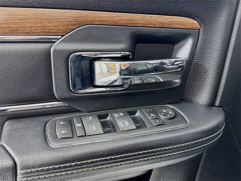 2016 RAM 3500 Laramie