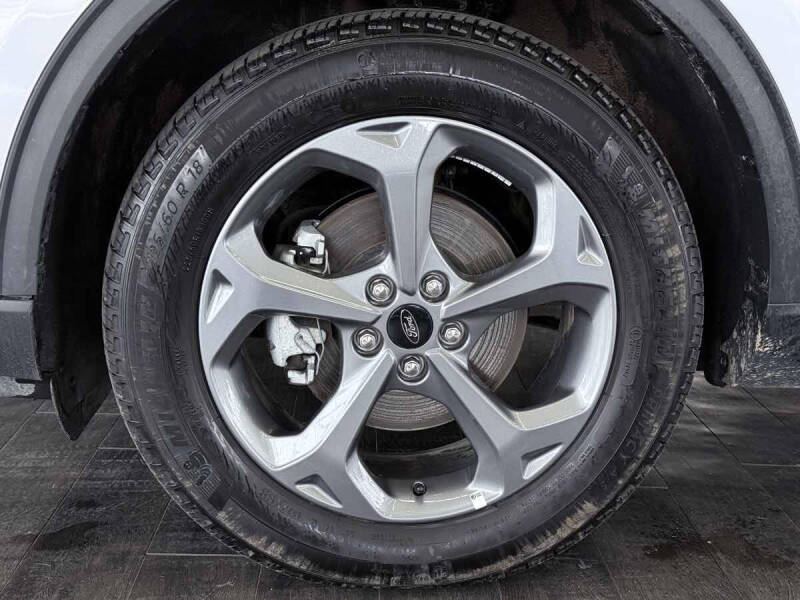 2025 Ford Escape ST-Line Select