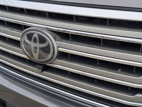 2013 Toyota Land Cruiser