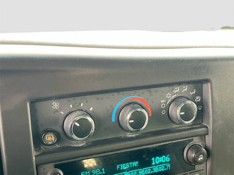 2024 Chevrolet Express 2500